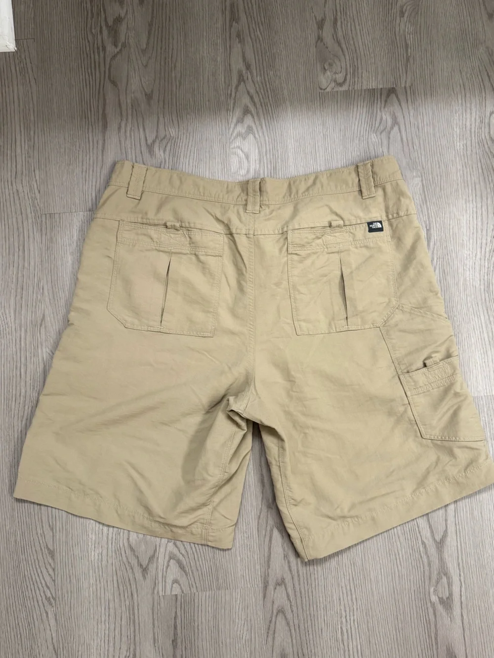 The North Face Men's Beige Hiking Utility Shorts Size 38